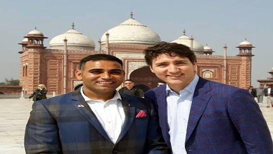 कौन है ये शख्स, जिसने ट्रंप और मेलानिया को दिखाया ताजमहल