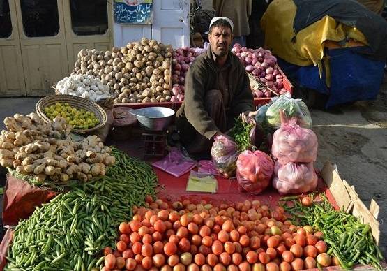 पाकिस्तान में सांसदों को तोहफा, संसद में ही खुलेगा ब्यूटी पार्लर