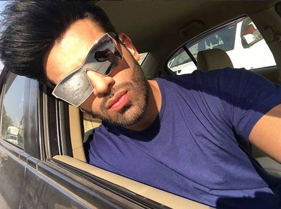 बिग बॉस 13 के बाद 'दूल्हा-दुल्हन' बने पारस-माहिरा, दिखी कैमिस्ट्री