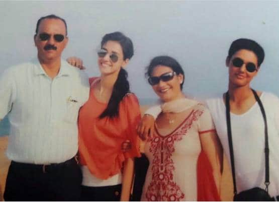 बॉलीवुड में एंट्री के बाद ग्लैमरस हुईं दिशा पटानी, देखें THEN & NOW