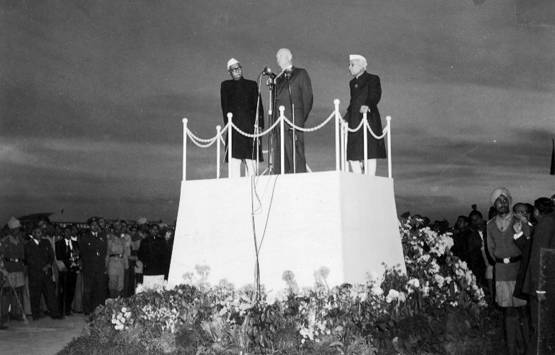 पहली बार अमेरिकी राष्ट्रपति के भारत दौरे पर 'उमड़े थे 10 लाख लोग'