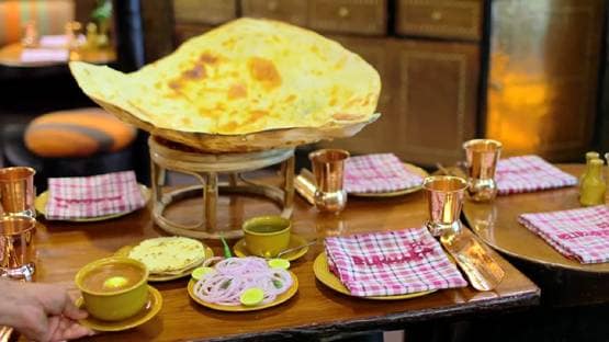 डोनाल्ड ट्रंप का फेवरेट है बीफ, सहयोगी ने कहा- 'कभी वेज खाते नहीं दिखे'