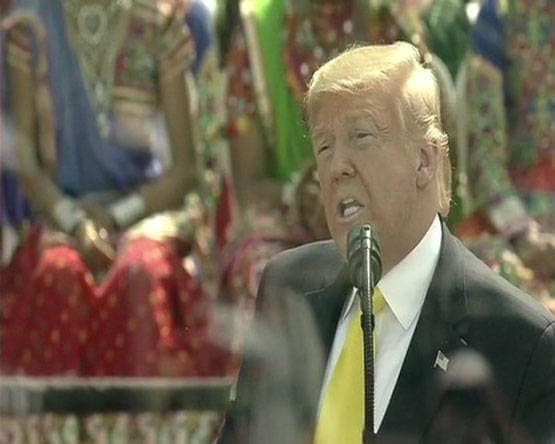 डोनाल्ड ट्रंप का फेवरेट है बीफ, सहयोगी ने कहा- 'कभी वेज खाते नहीं दिखे'