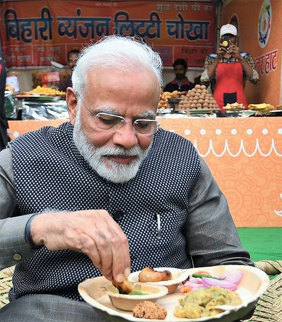 डोनाल्ड ट्रंप का फेवरेट है बीफ, सहयोगी ने कहा- 'कभी वेज खाते नहीं दिखे'