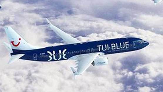 फ्लाइट में महिला ने पुरुष यात्री का किया यौन शोषण, मिली जेल की सजा