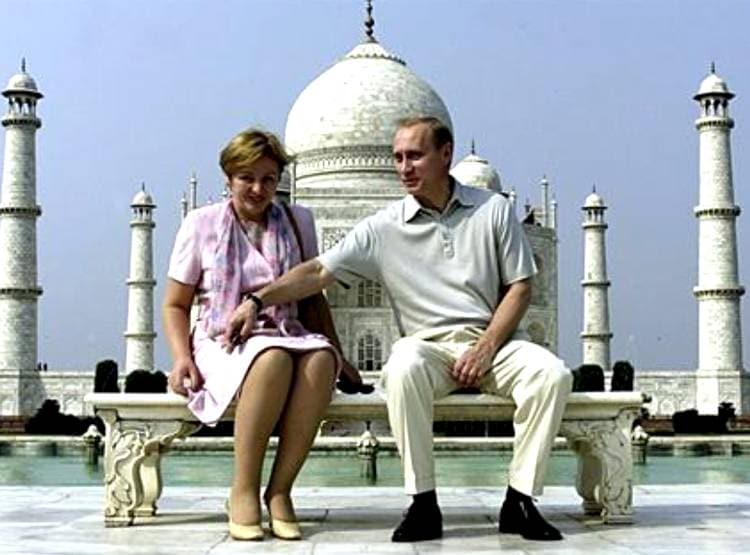 6 चर्चित हस्त‍ियों ने क‍िया था ताजमहल का दीदार, पार्टनर का छूटा साथ