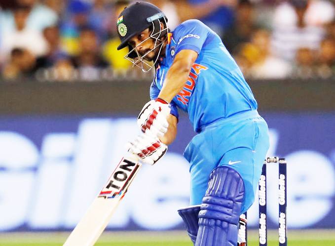 तीसरे वनडे से इस खिलाड़ी का कटेगा पत्ता, मनीष या पंत को मौका!