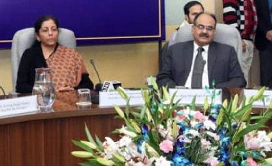 Budget 2020: ये हैं बजट की तैयारी में निर्मला की मदद करने वाले 7 धुरंधर