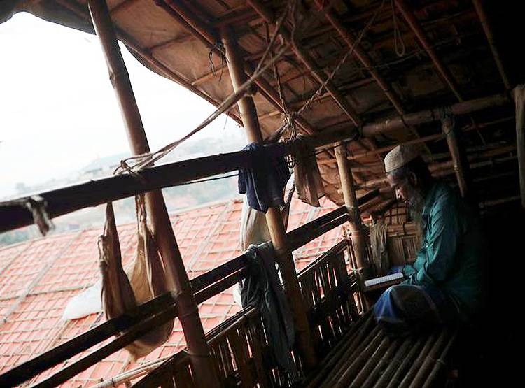 भारत से पलायन कर रहे हैं रोहिंग्या, इस देश में रची जा रही है नापाक साजिश