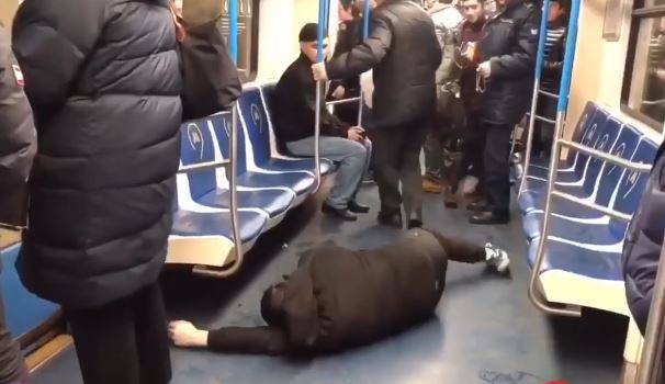 कोरोना वायरस को लेकर मेट्रो में प्रैंक से अफरातफरी, ब्लॉगर पहुंचा जेल