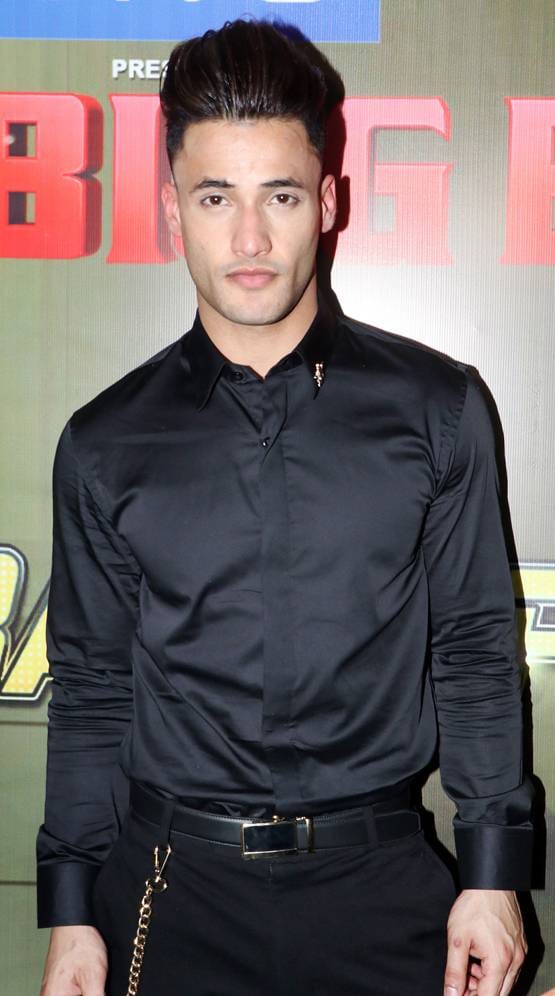 Bigg Boss: सलमान खान नहीं होस्ट करेंगे बिग बॉस 14? ये है वजह