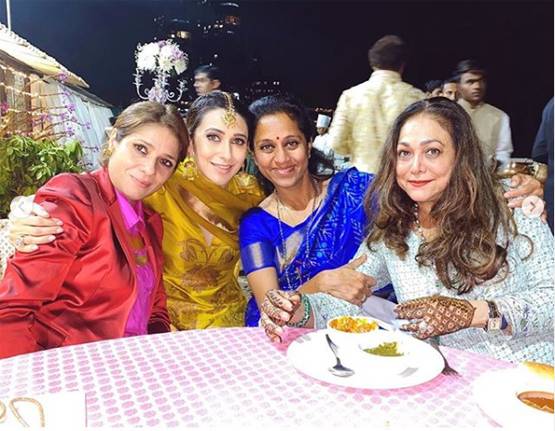 भाई की बारात लेकर पहुंचीं करीना-करिश्मा, वायरल अरमान का वेडिंग एलबम