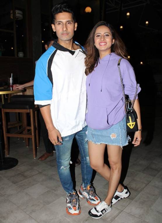 TV एक्टर कुशाल टंडन ने खोला रेस्टोरेंट, पहुंचे सोहेल खान-सिद्धार्थ शुक्ला