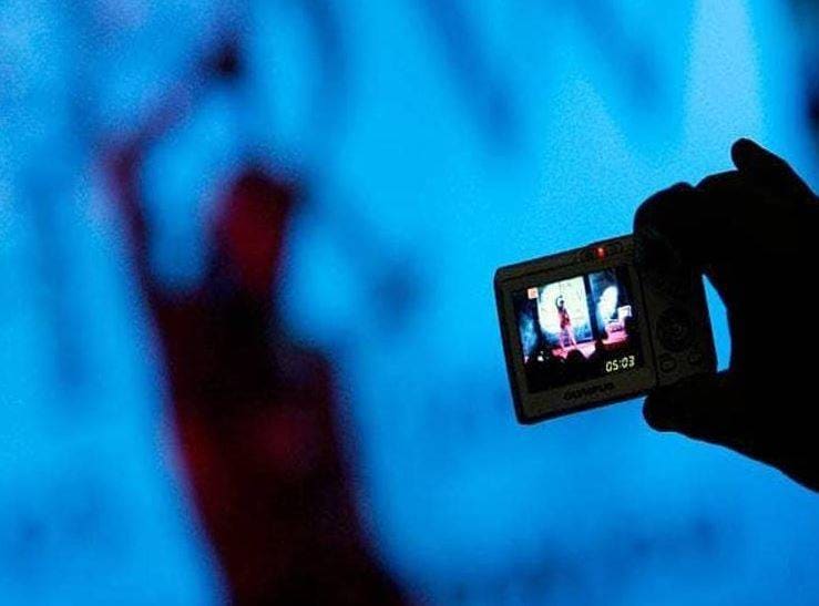 मोदी सरकार ने माना, बढ़ रहा है रिवेंज पोर्न, कहा-रोकने की जारी हैं कोशिशें