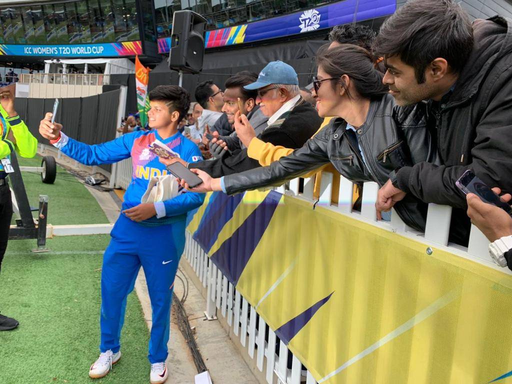 16 साल की शेफाली ने रचा इतिहास, स्ट्राइक रेट में सबको दी मात