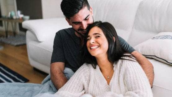 Valentine's Day: पुरुषों से आखिर क्या चाहती हैं महिलाएं?