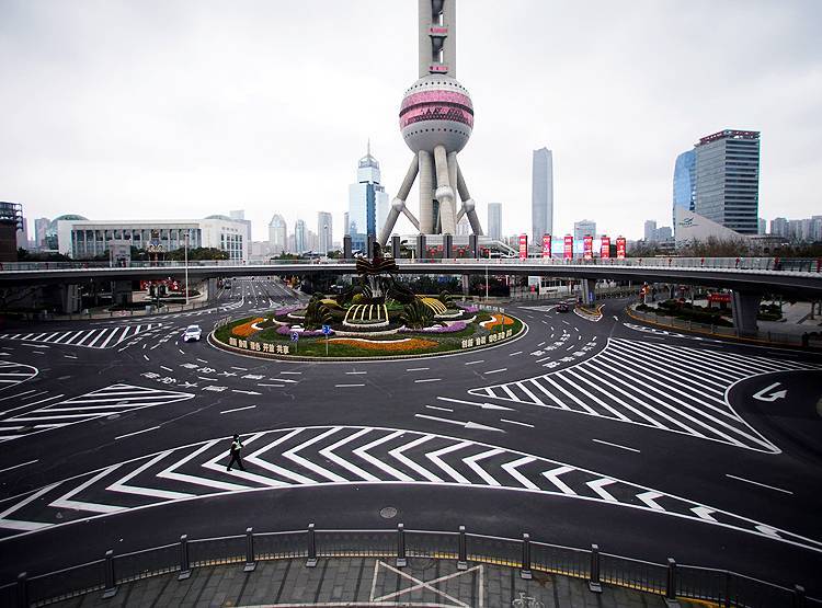 कोरोना के मरीजों पर चीन का जुल्म, बक्से में किया जा रहा बंद!