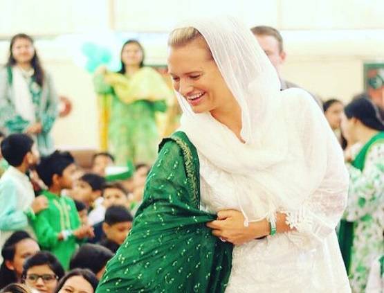 बड़े पर्दे पर दिखेंगी पूर्व गेंदबाज की पत्नी, आ रही है पहली फिल्म