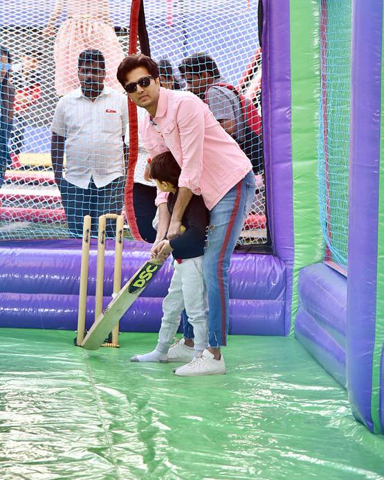 शरद केलकर ने दी बेटी के जन्मदिन की पार्टी, पहुंचे ये स्टार्स किड्स