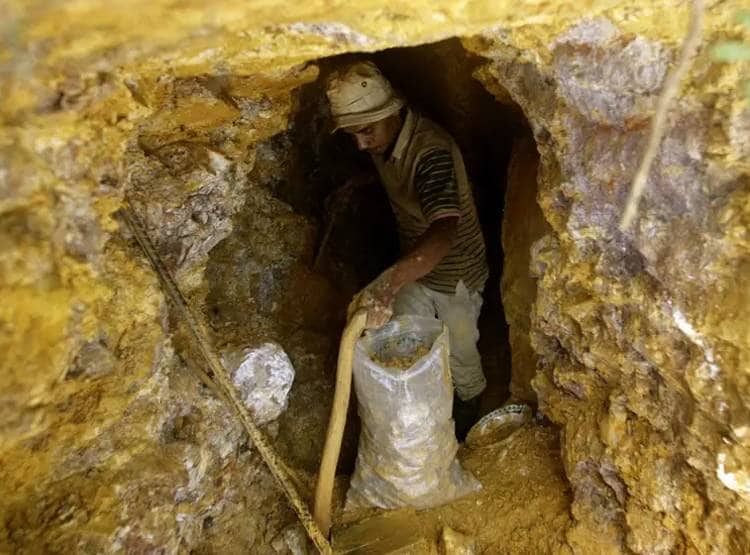 सोनभद्र का सोना भंडार बदलेगा किस्मत, इन देशों को अब पछाड़ देगा भारत