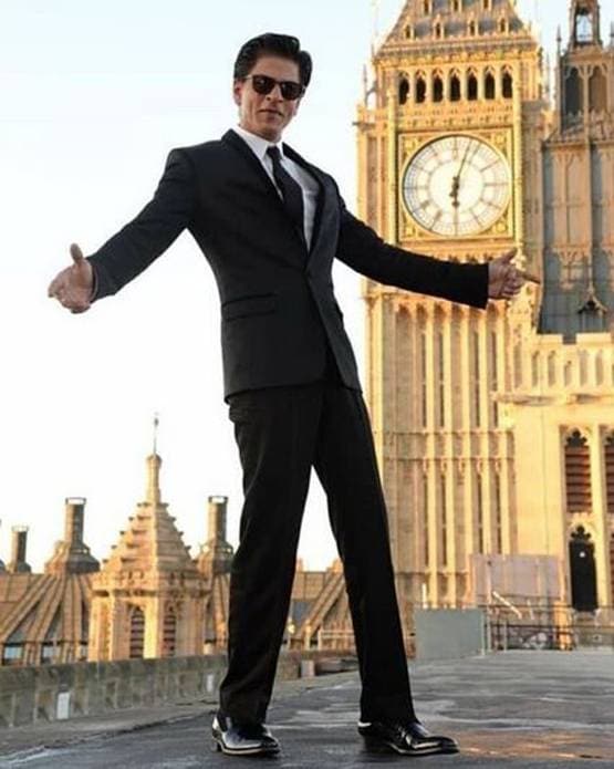 शाहरुख खान को क्यों 'किंग ऑफ रोमांस' कहती है सारी दुनिया, जानिए 5 वजहें