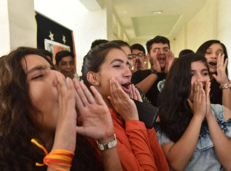 मिडिल क्‍लास समेत इन लोगों को बजट में तोहफा, यहां समझें किसे क्‍या मिला