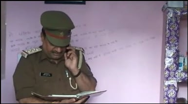 दीवार पर लिखा- पत्नी लड़कों से बात करती है, फैमिली को मारकर सुसाइड