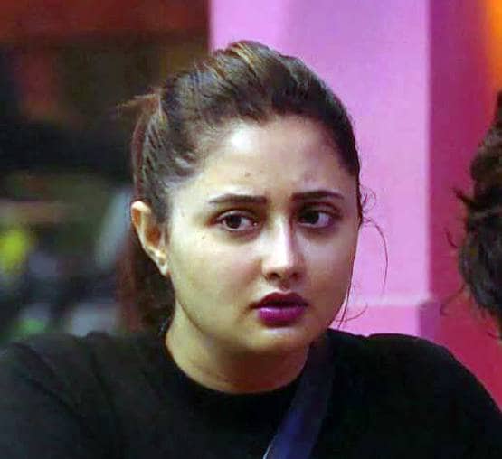 Ex बॉयफ्रेंड अरहान से नहीं मिलना चाहतीं रश्मि, कहा- वो मेरे लिए सही नहीं