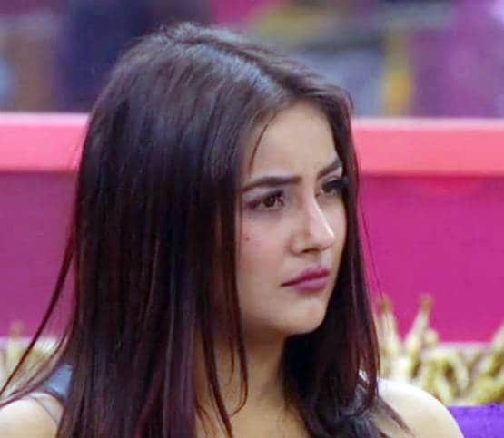 नेशनल TV पर हुई फजीहत, BB13 में इन सेलेब्स को पड़ी सलमान से डांट