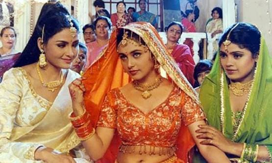 थप्‍पड़ से पहले इन फिल्‍मों में महिलाओं ने किया घरेलू हिंसा का विरोध