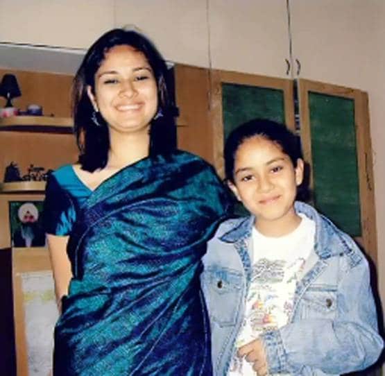 बचपन में ऐसी दिखती थीं मीरा राजपूत, बहन के बर्थडे पर शेयर की UNSEEN फोटो