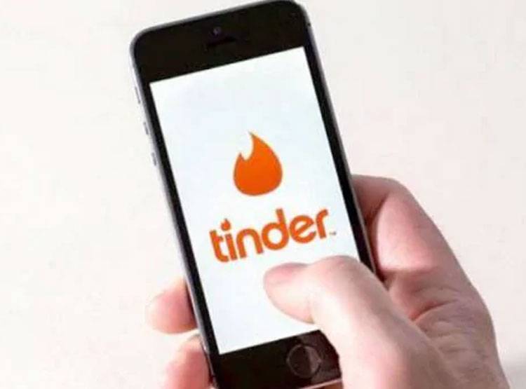 क्‍या खूब हो रही है चैटिंग-डेटिंग? तेजी से बढ़ रहा टिंडर का कारोबार