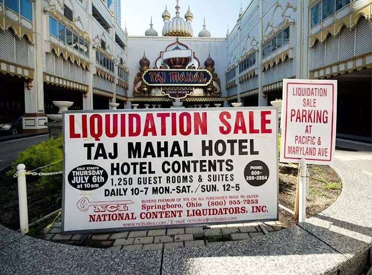 कभी 'ताजमहल' के मालिक थे डोनाल्ड ट्रंप, दिवालिया हो गए तो...