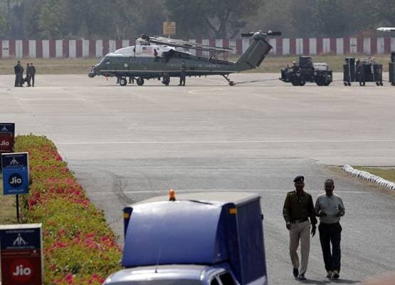 भारत पहुंचा ट्रंप का हेलिकॉप्टर मरीन वन, मिसाइल को भी कर देगा बेअसर