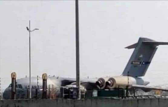 भारत पहुंचा ट्रंप का हेलिकॉप्टर मरीन वन, मिसाइल को भी कर देगा बेअसर