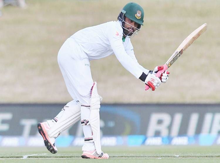 तमीम इकबाल ने ठोका तिहरा शतक, पाकिस्तान का छूटा पसीना