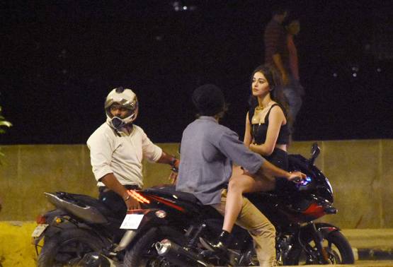 देर रात साउथ स्टार संग नजर आईं अनन्या पांडे, क्या है माजरा?