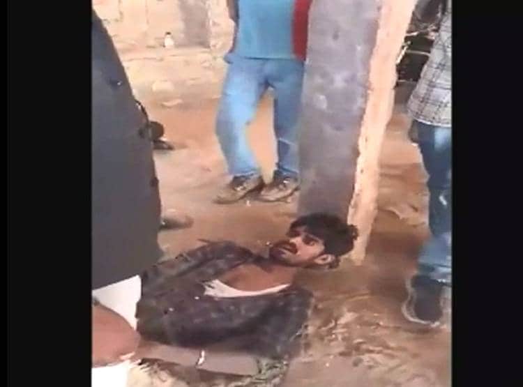 प्राइवेट पार्ट में पेट्रोल डाल बेरहमी से प‍िटाई, वीड‍ियो वायरल