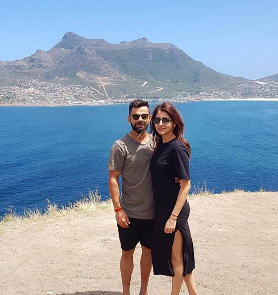 न्यूजीलैंड की गलियों में अनुष्का-विराट की मस्ती, फैंस संग सेल्फी वायरल