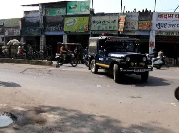 'स्पेशल 26' स्टाइल में रॉ अफसर बने बदमाश, किया ये कांड