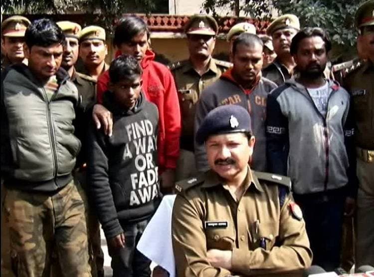 'स्पेशल 26' स्टाइल में रॉ अफसर बने बदमाश, किया ये कांड