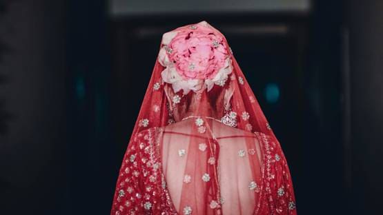 जज बोले- पहला पीरियड आ चुका तो 14 साल की लड़की की शादी वैलिड