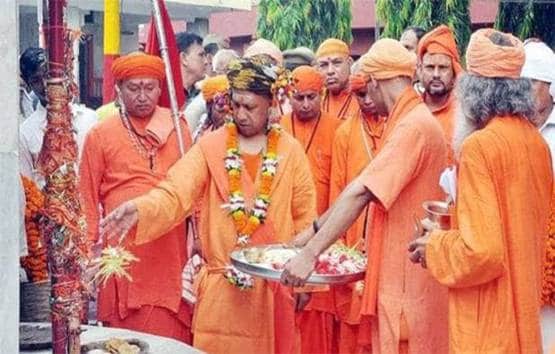 मोदी-राहुल से योगी-तेज प्रताप तक...जब शिवभक्ति में दिखे सियासतदां