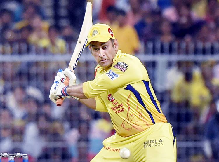 IPL में खेलेंगे धोनी? माही की वापसी को लेकर ये बोले सुरेश रैना
