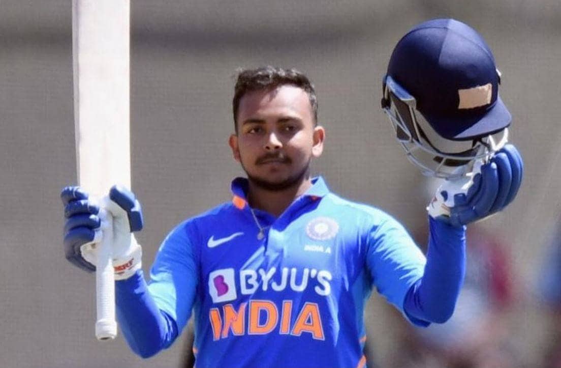 डेब्यू वनडे में फ्लॉप हुए मयंक और पृथ्वी, लेकिन बना दिया ये रिकॉर्ड