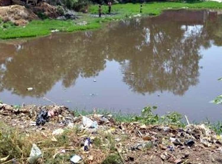 गंदे पानी से कोरोना ठीक होने का टिकटॉक बनाया तो पहुंच गया थाने