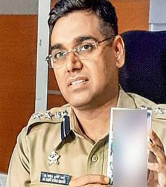 IAS और IPS बनने में गर्लफ्रेंड ने की थी मदद, खुलकर दिया क्रेडिट