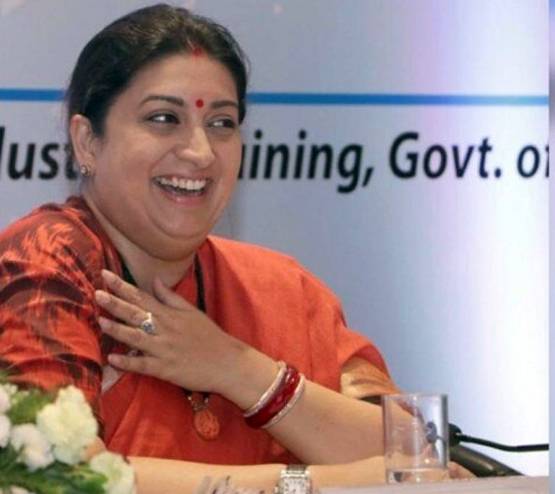 वर्चुअल पार्टी से अंताक्षरी तक, इस तरह घर बैठकर बोरियत भगा रहे सेलेब्स