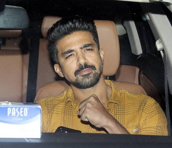 कपिल से संगीता बिजलानी तक, बागी 3 की स्क्रीनिंग में पहुंचे ये सितारे