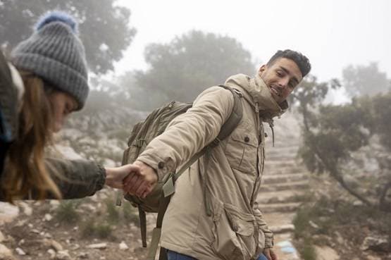 मार्च में जन्मे लोगों की आंख में धूल झोंकना मुश्किल, जानें 10 खासियत